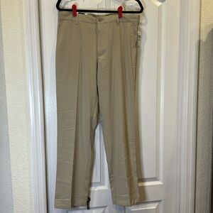 NWT Men’s Izod Golf Pants Size 32x30